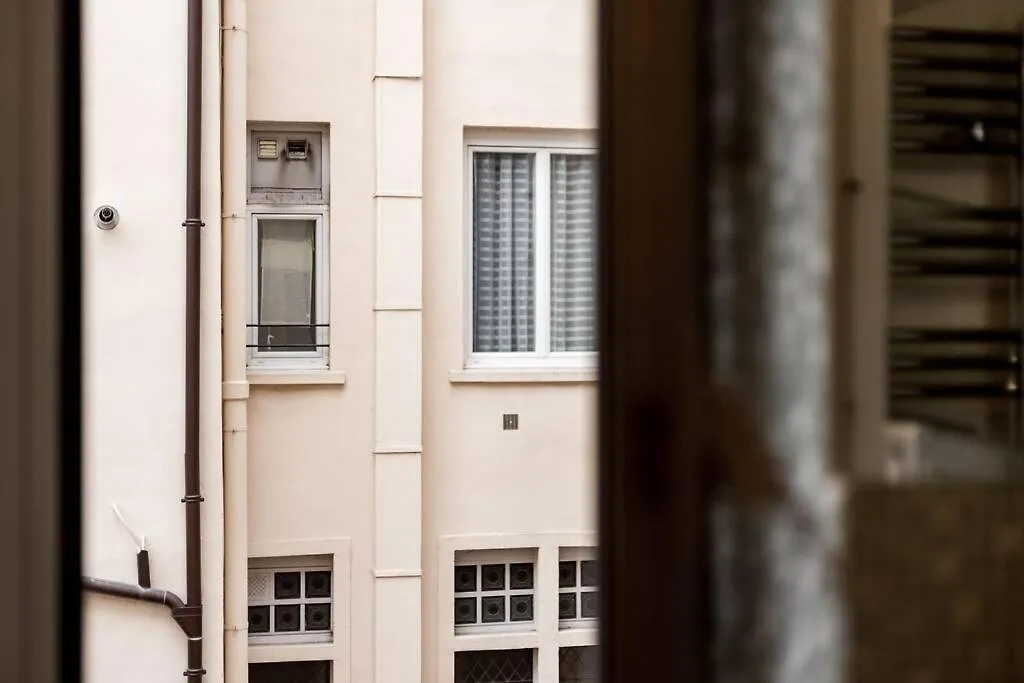 The Lungs Of Lyon Apartment 0*,  France